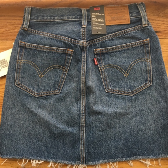 Levis high rise deconstructed denim skirt - Picture 4 of 4